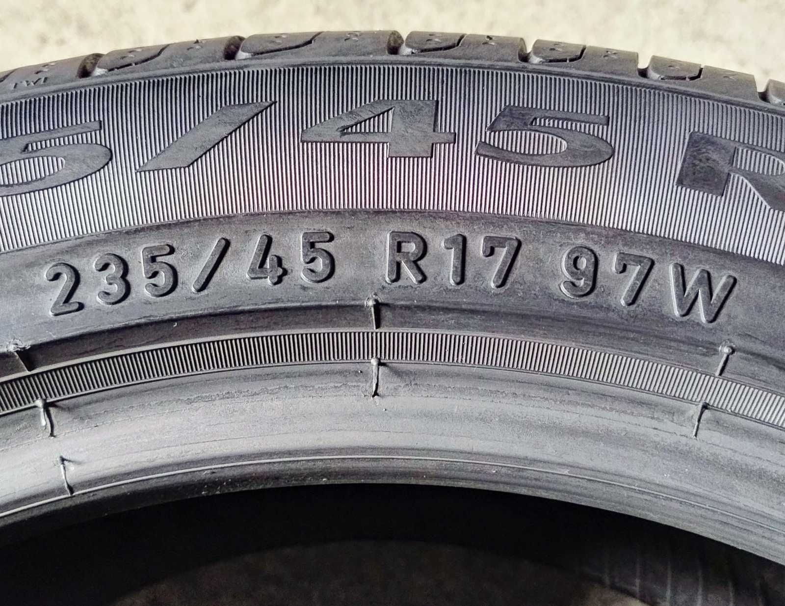 Шини літні R17 235/45 Pirelli Cinturato P7