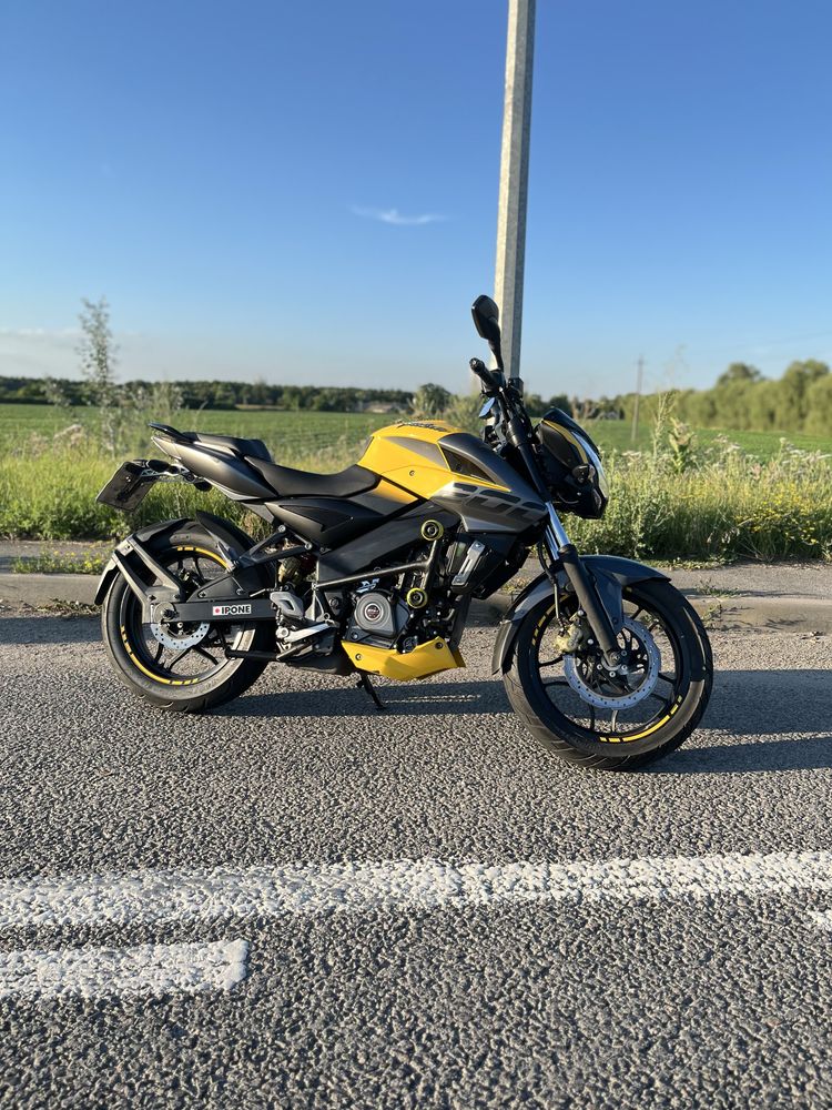 (Bajaj pulsar ns200 не китай)