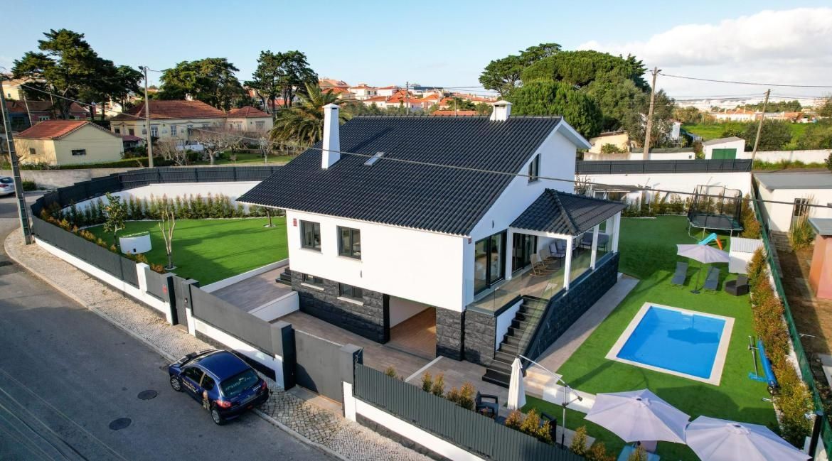 Moradia magnífica totalmente renovada em Albarraque, Sintra