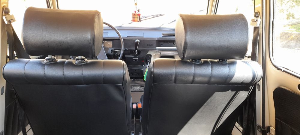 Renaut 4L (restaurada)