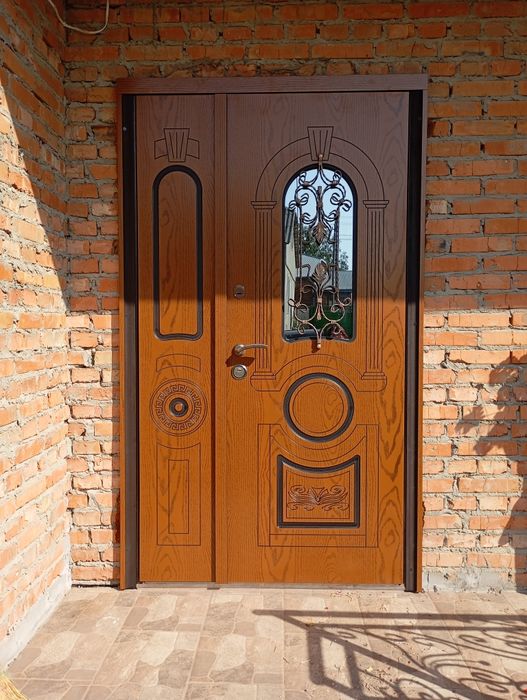 Заміна дверних накладок