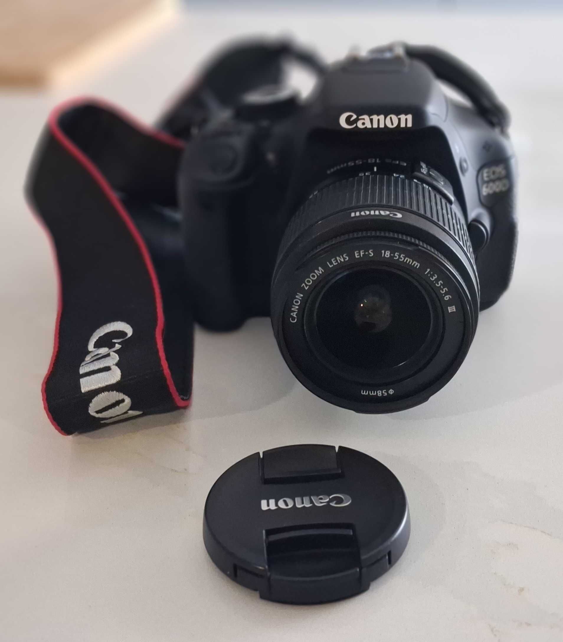 Canon EOS 600D EF-S 18-55 III Kit Reflex