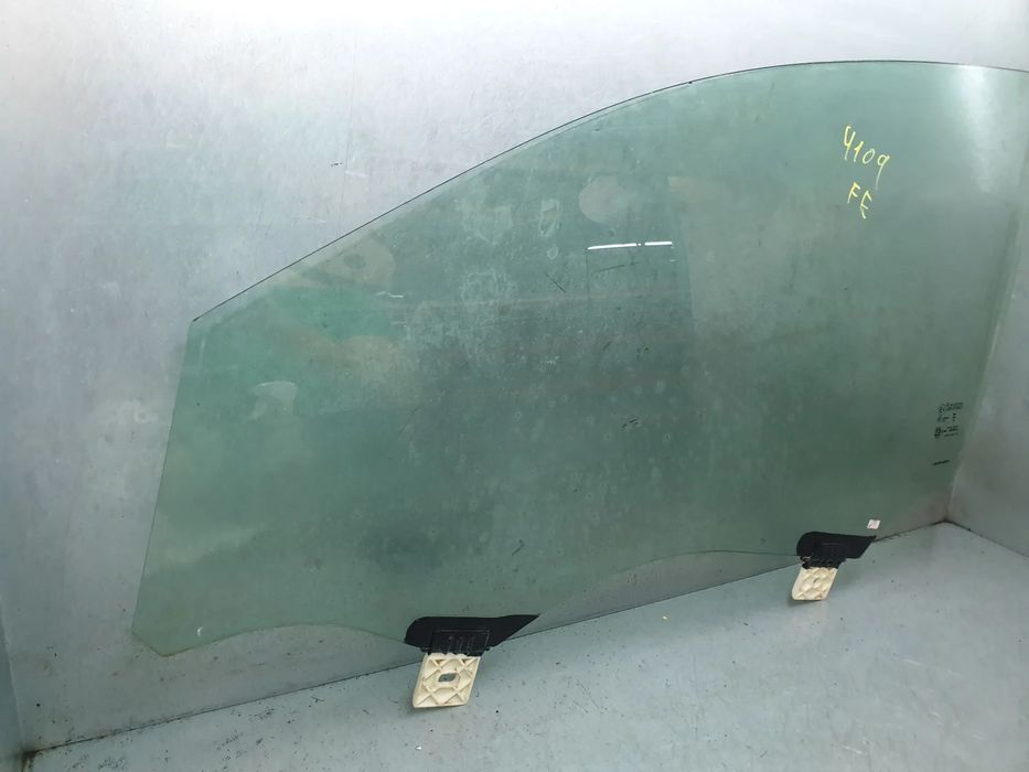 Vidro porta frente esquerda PEUGEOT 3008 II (M_)