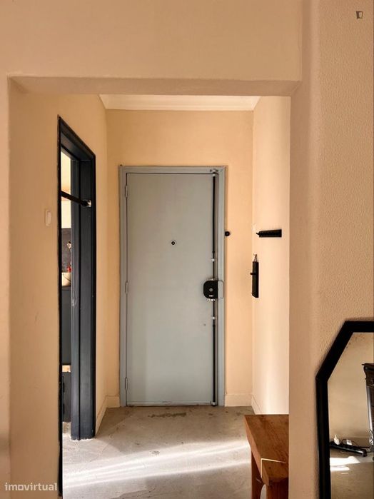 Apartamento com 1 quartos - localizado em Arroios Lisbon
