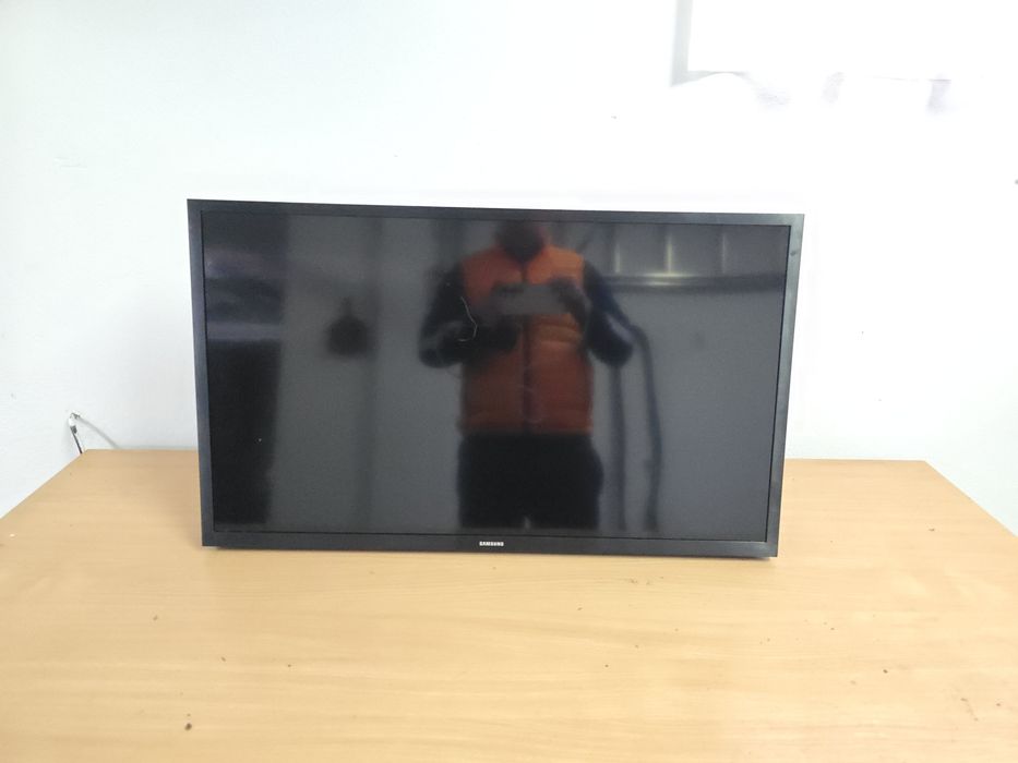 Wyprzedaż garażowa //Samsung 32 100% sprawny.