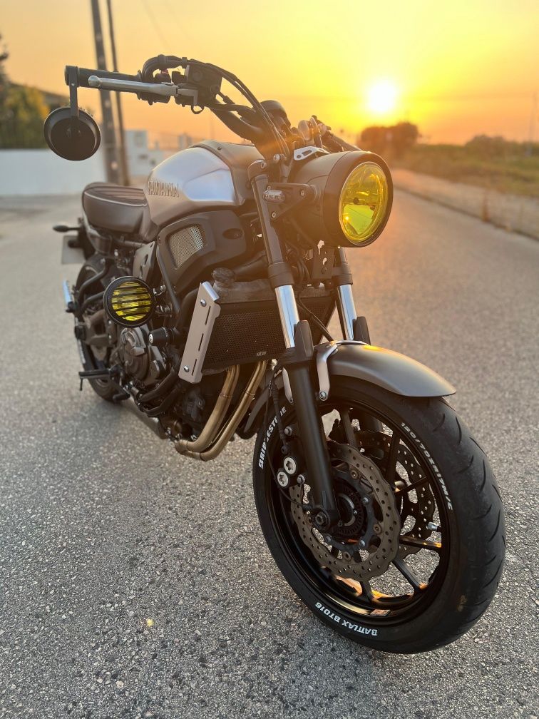 Yamaha XSR 700 leovince