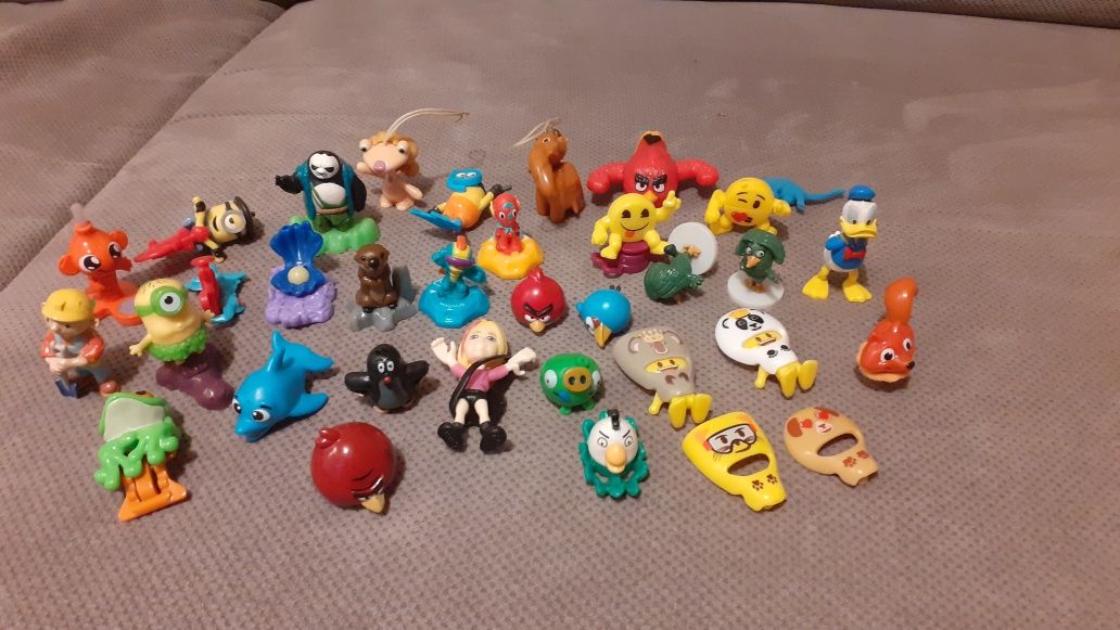 Mini figurki Angry Birds Minionki Kaczor Donald Bob Budowniczy