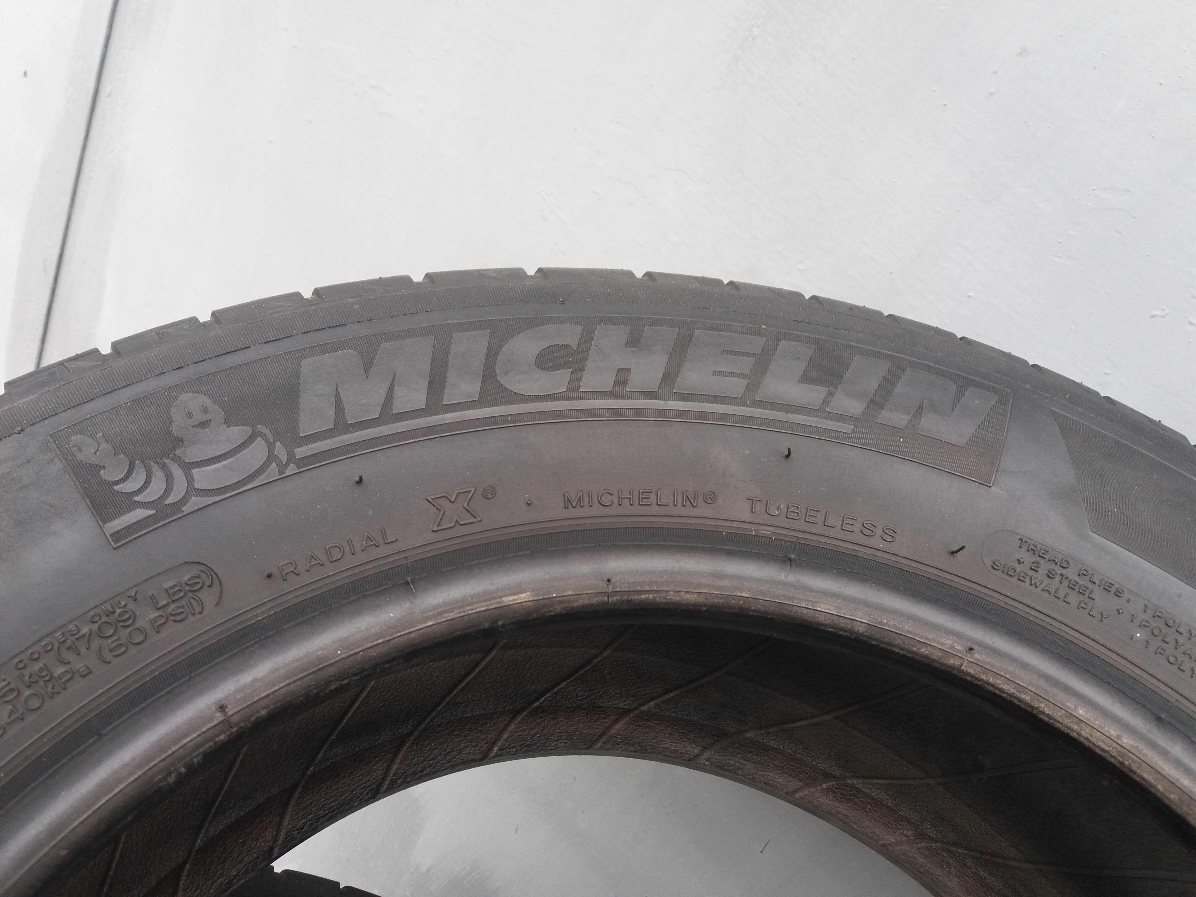 Продам шини Michelin  (215/60R16 99t) Італія