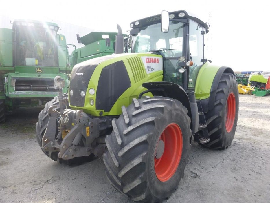 Купить крыло на трактор John Deere, New Holland, Fendt, Claas, Case