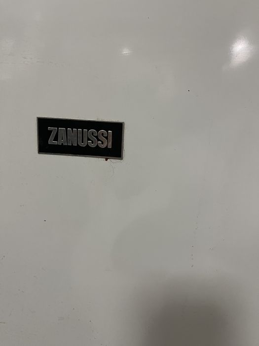 Zamrażarka szufladowa biala Zanussi