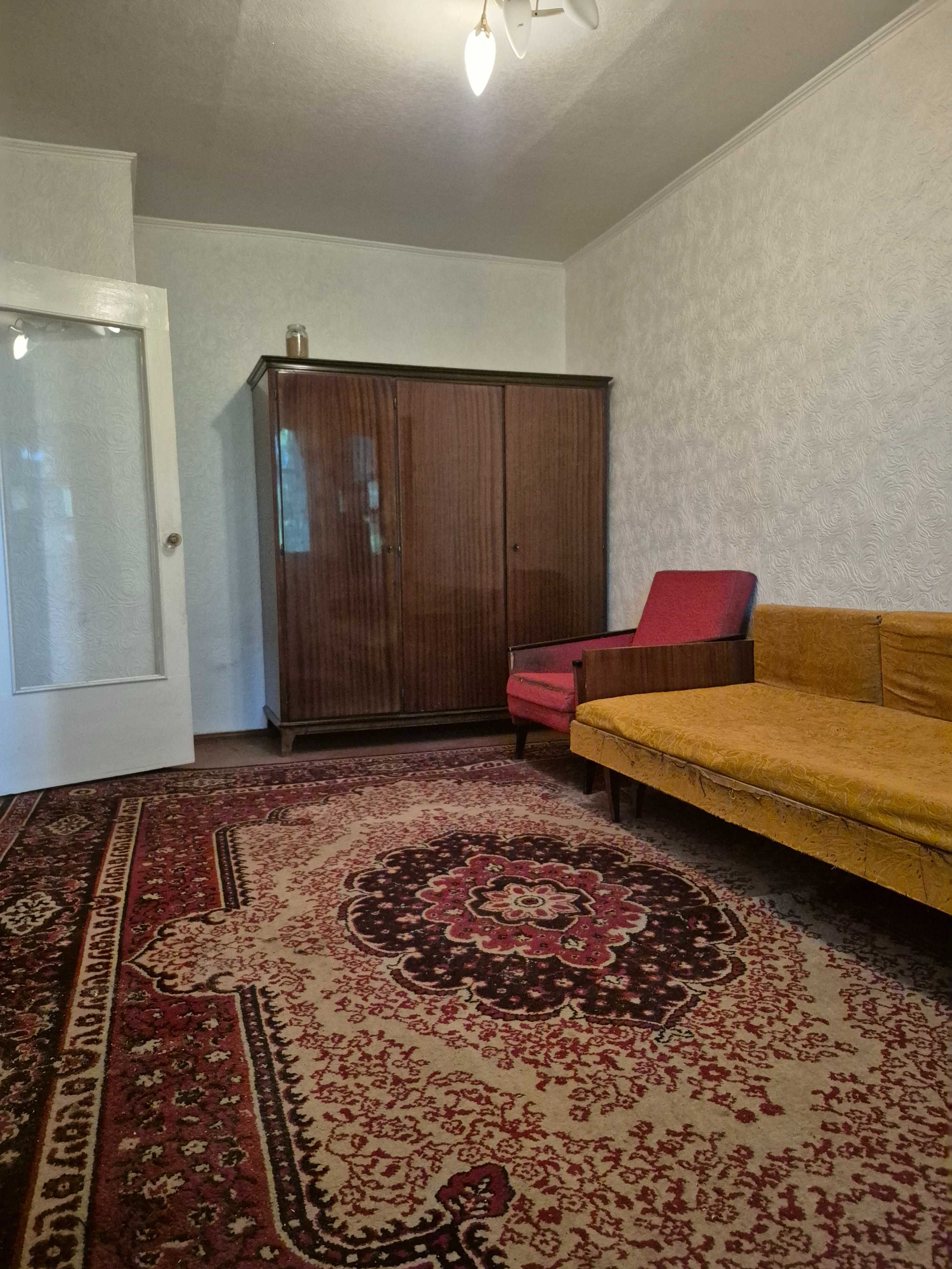 Терміново! ТОРГ! 1 кім. кв. 31,3 кв. м. 19 тис. дол.