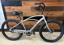 Rower elektryczny męski Electra Cruiser Go! - WYPRZEDAŻ
