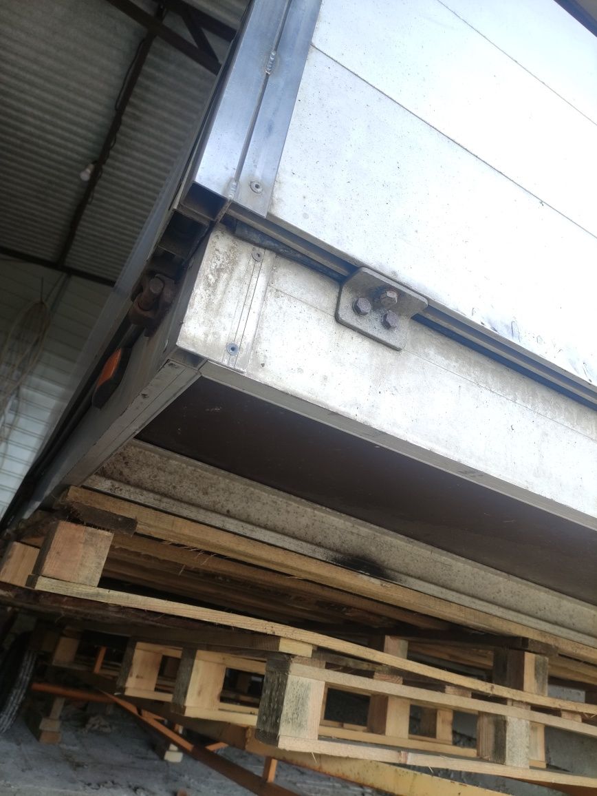 Skrzynia ładunkowa aluminiowa paka