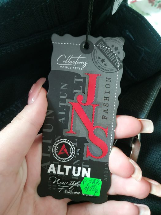 Хлопчачі штани на ріст 122 темно-синього кольору