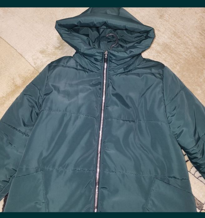 Куртка теплая зима Эмми до - 25.с карманами и капюшоном 50р XL