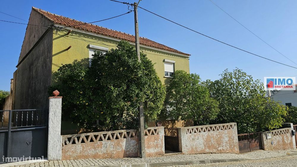 Moradia V6 c/ Quintal - Maxiais - 10 min de Castelo Branco