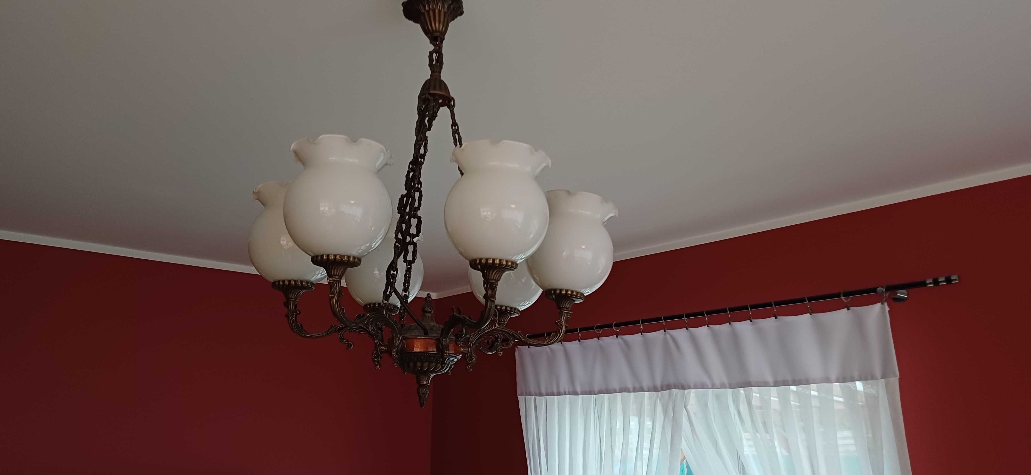 Żyrandol żeliwny 6 lamp sprawny -bardzo ładny lata 50-60.