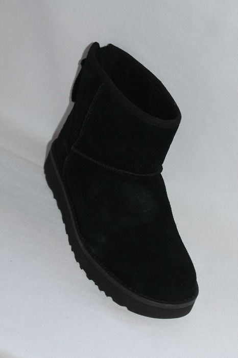 UGG Classic Mini Logo Zip USA--6--EU-36-37--устілька--24 см
