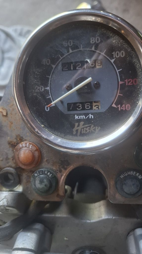 Sym Husky 125 w całości/na części/uszkodzony