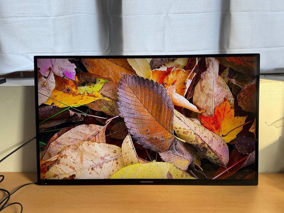 Телевізор Grundig 42/ 42 дюйми / Full HD