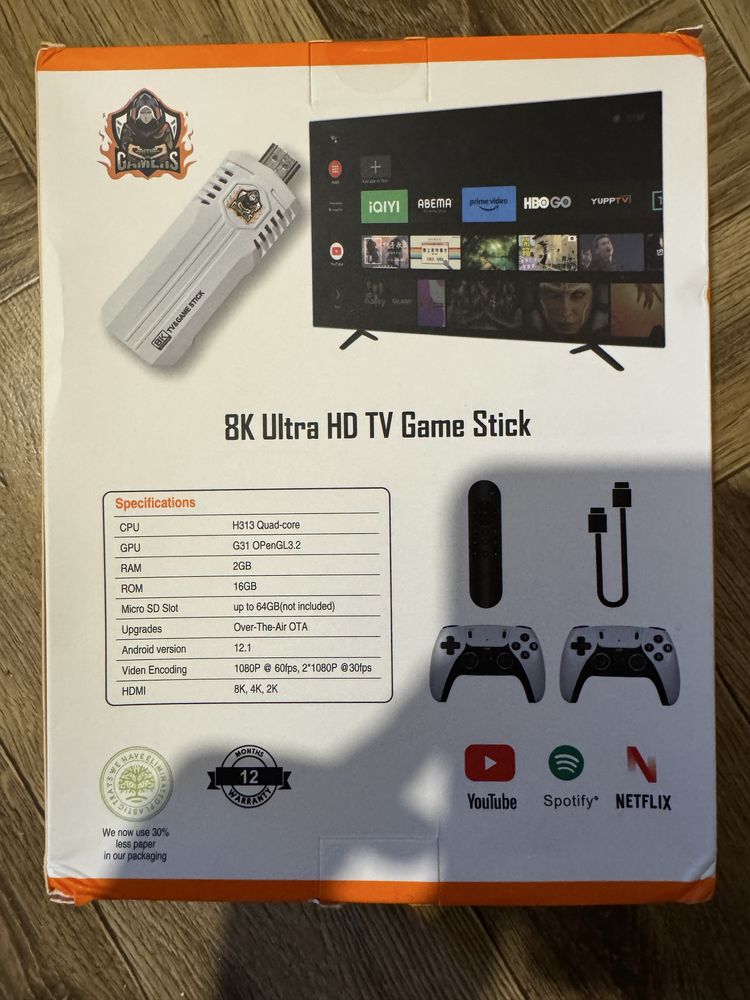 Retro konsola do gier wraz z Android tv  netflix yourube
