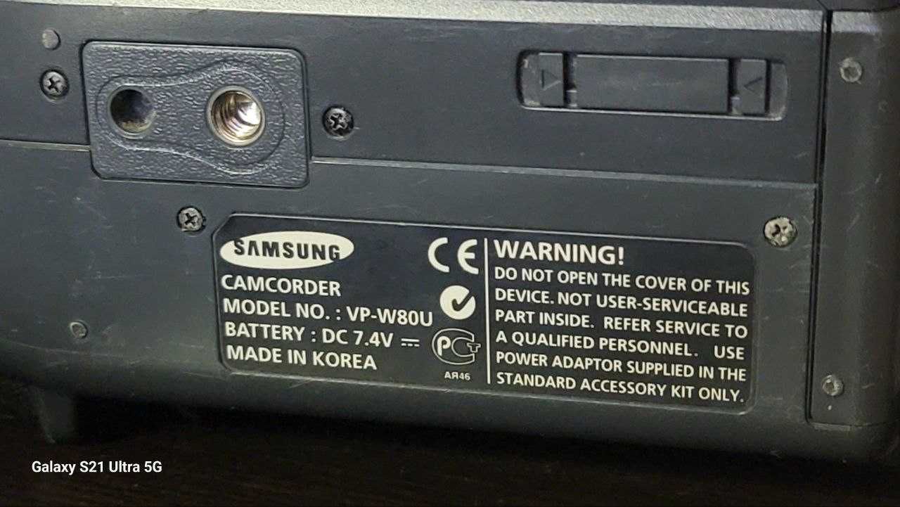 Видеокамера Samsung VP-W80U нерабочая