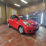 Toyota Yaris II lift 1.3 Ewenement  bezwypadkowa