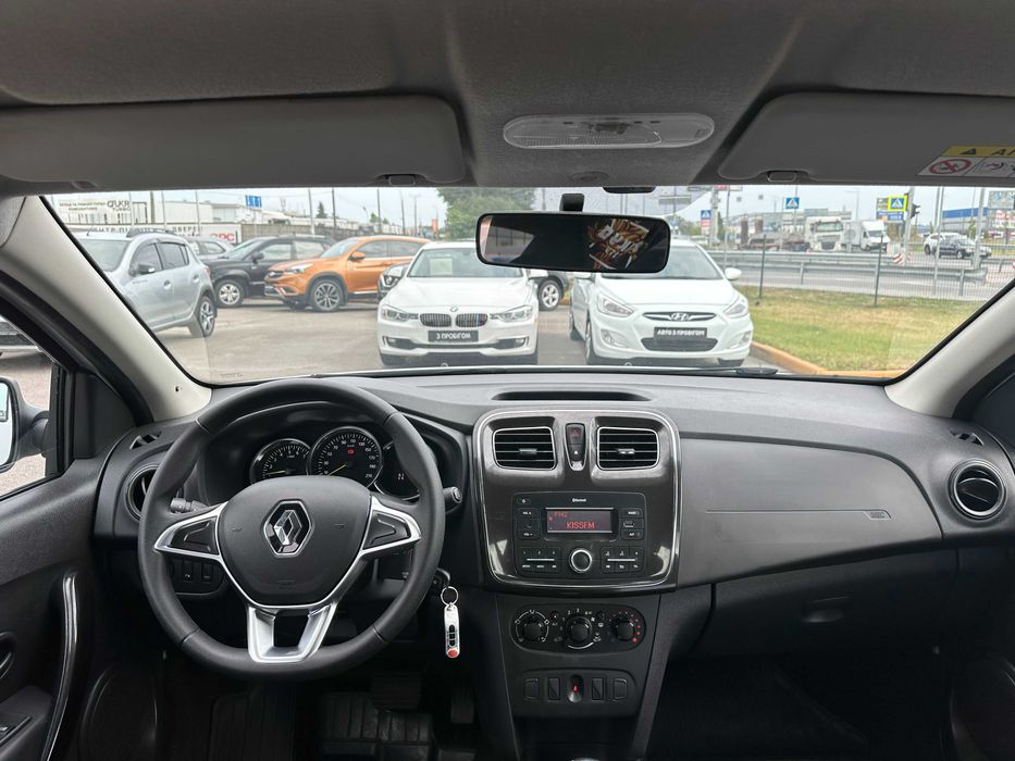 Renault Logan 2021