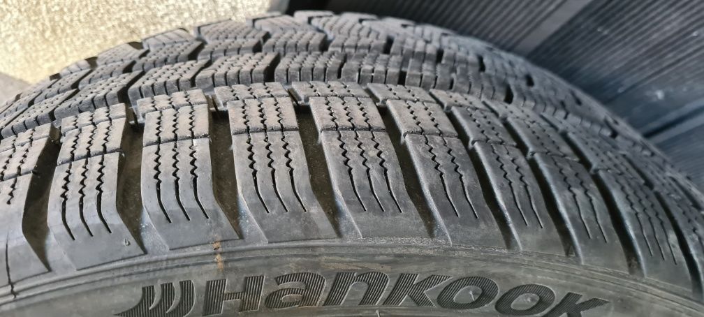 Sprzedam zimowa oponę hankook 245/35 r20