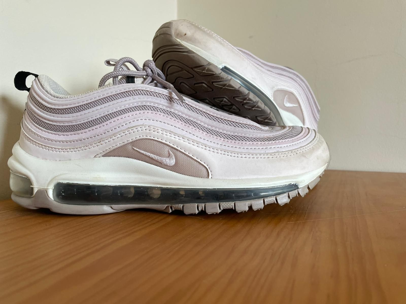 .Nike Air Max 97