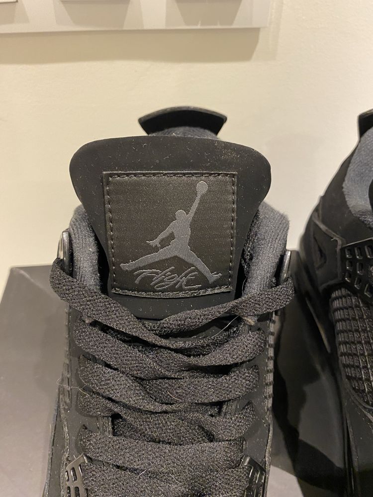 Air Jordan 4 Black Cat