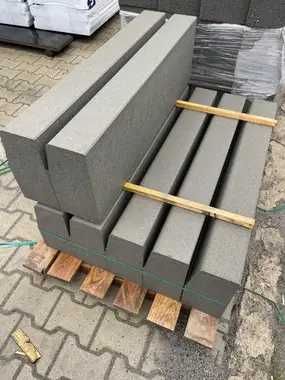 Krawężniki betonowe 15x30x100
