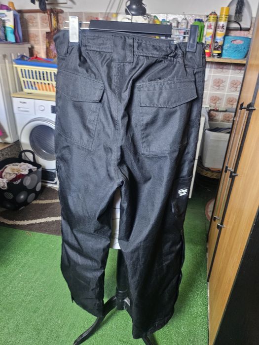 Spodnie sportowe męskie narciarskie ocieplane nieprzemakalne