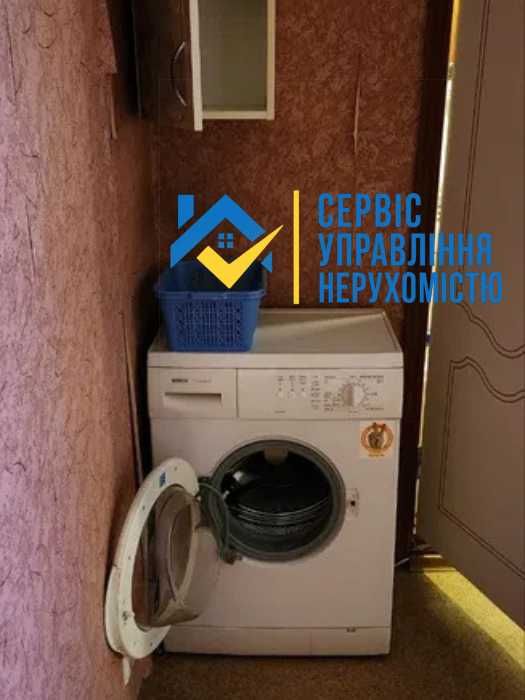 продам 2х,комн.квартиру Метро Спортивная
