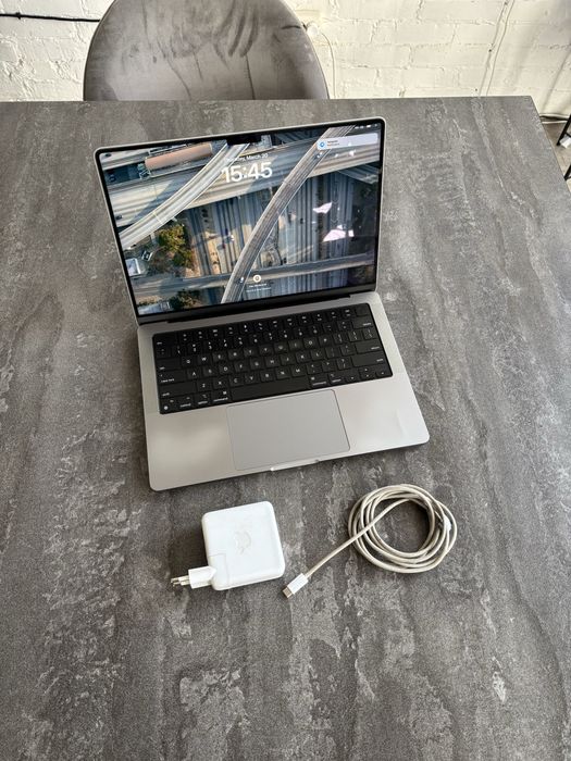 Macbook Pro 14 M1 Pro
