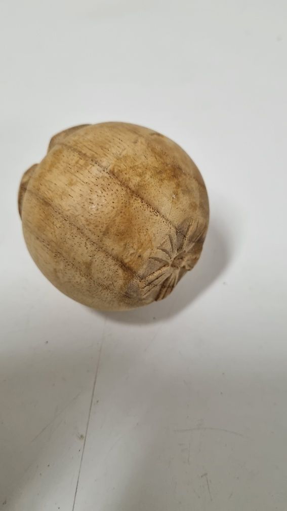 Fruta de madeira