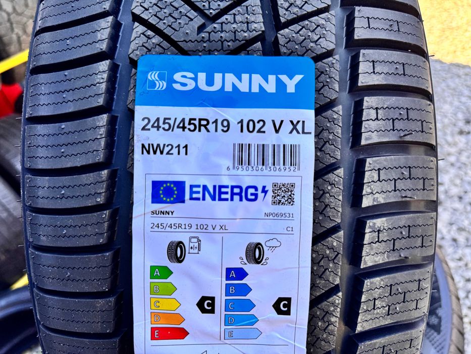 Нові зимові шини в Наявності 245/45 R19 Sunny NW211 102V колеса