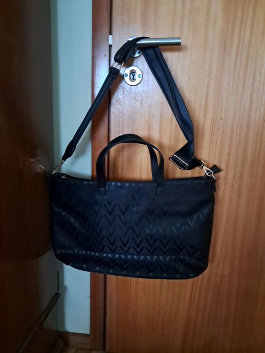 Mala da marca Mario Valentino spa