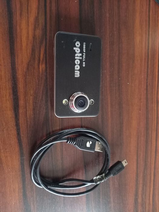 Kamera rejestrator samochodowy Opticam