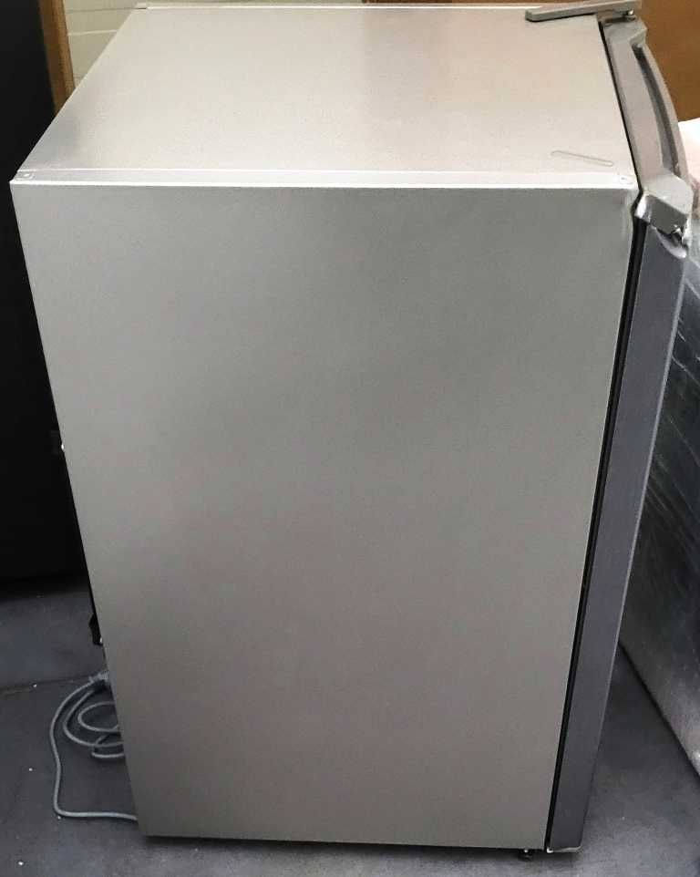 Lodówka AMICA FM140.4X 83,8cm Srebrna SlimSize Komora Zamrażarki