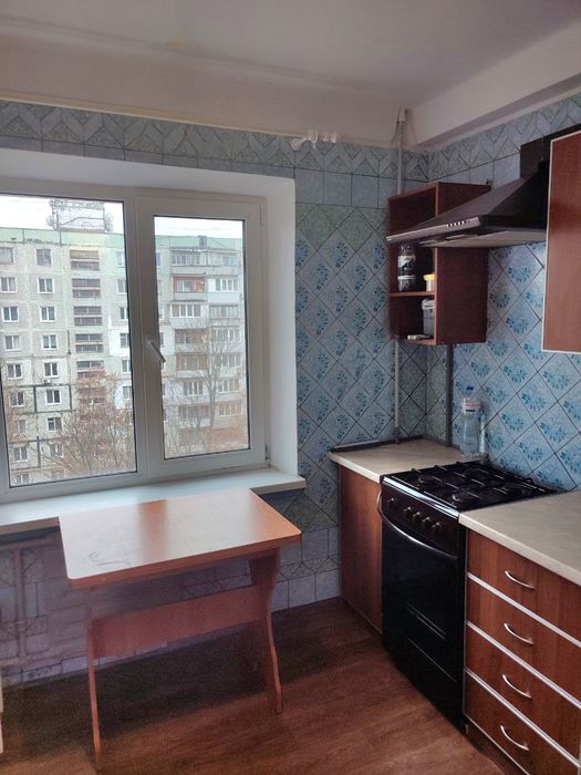 Предлагаем к приобретению 1 кв в центре Космоса. 7/9.