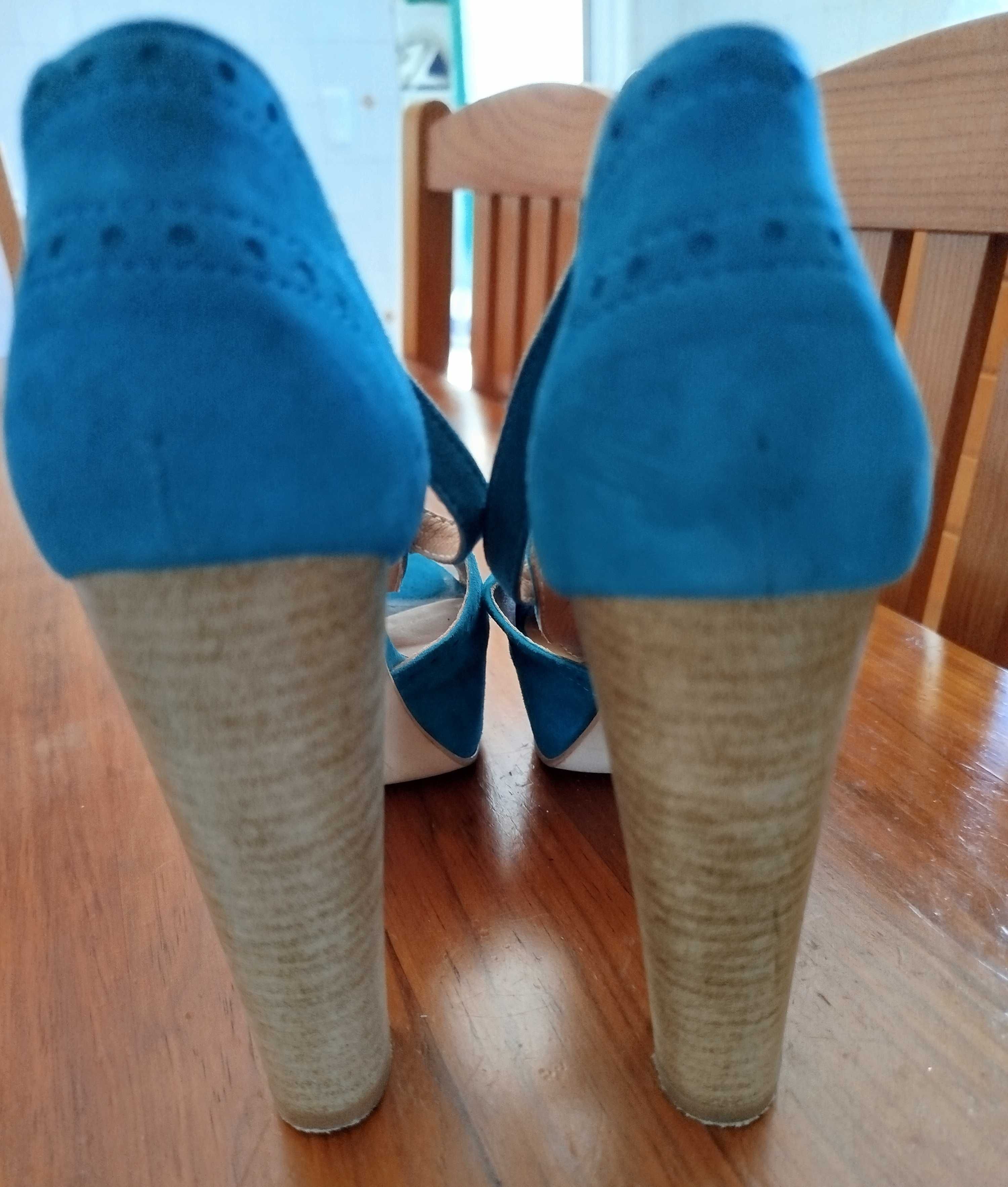 Sandália marca Ruika