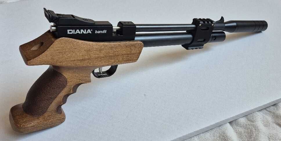 Ósemka usztywnienie z szyną Picatinny Diana Bandit / Airbug