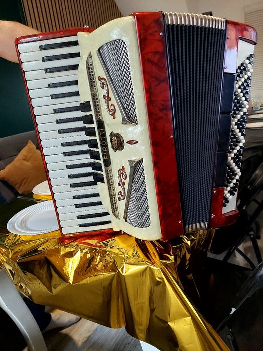 Akordeon Weltmeister Firotti Piękny
