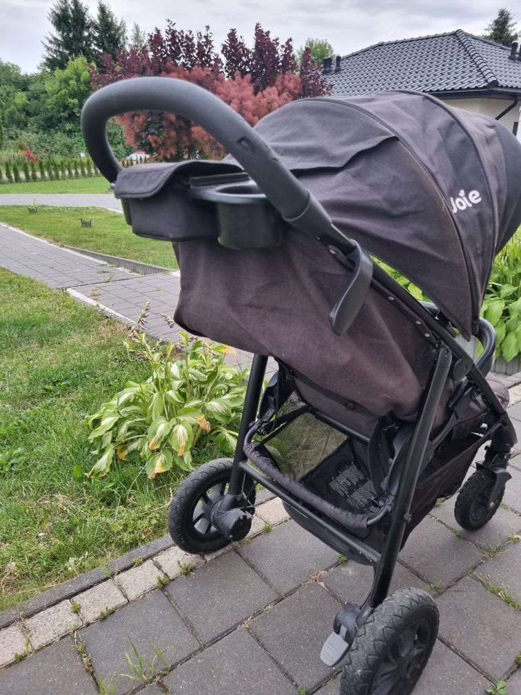 Wózek spacerowy Joie