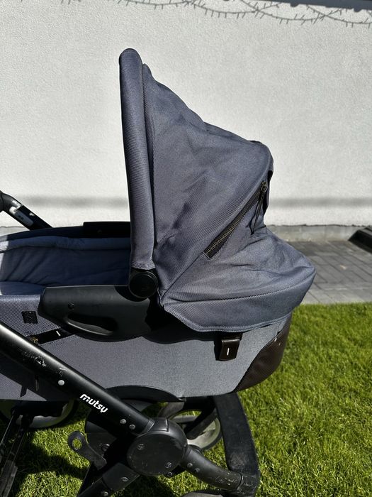 Коляска Mutsy evo 2 в 1