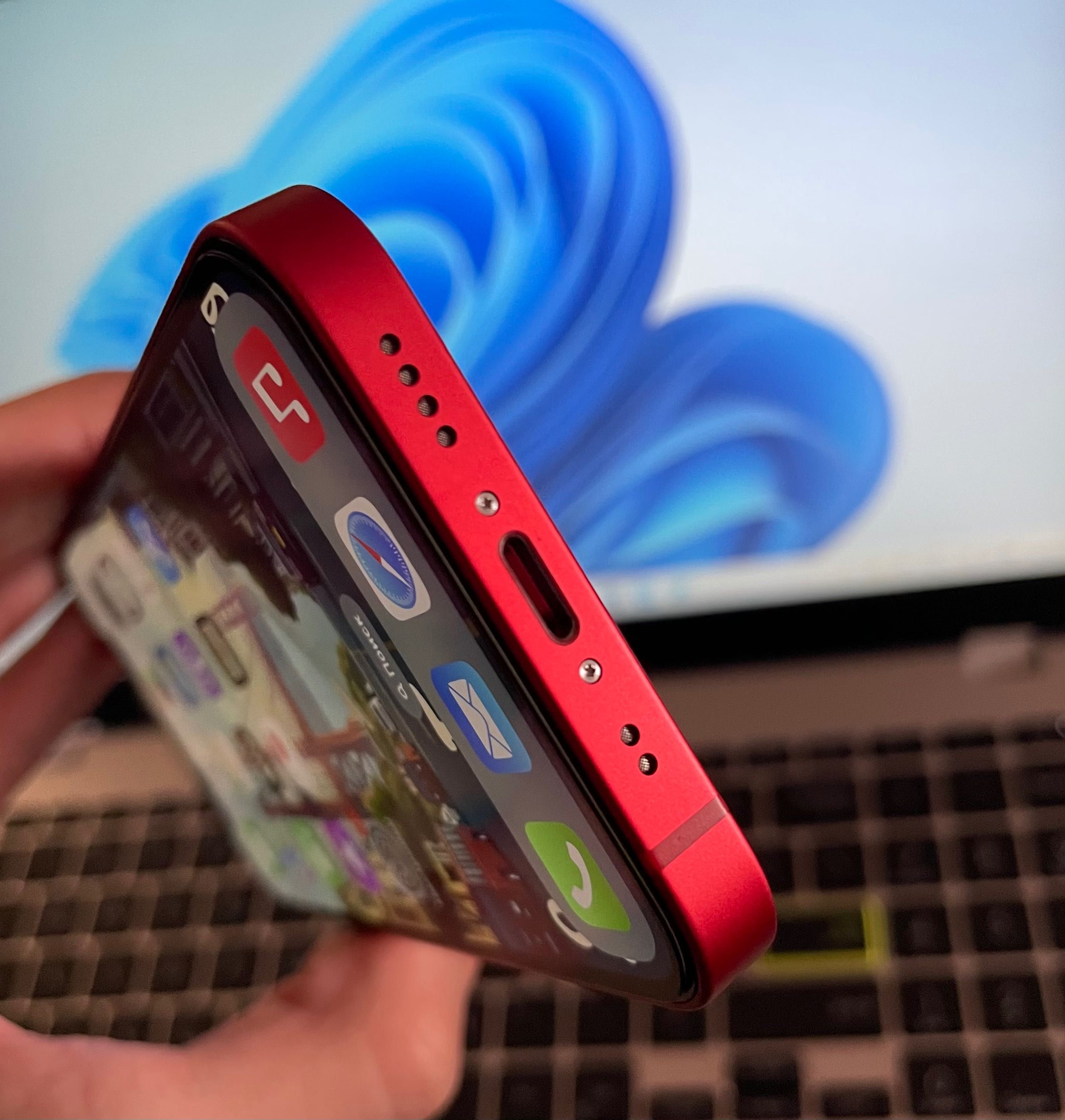 iPhone 12 64GB Product Red Neverlock