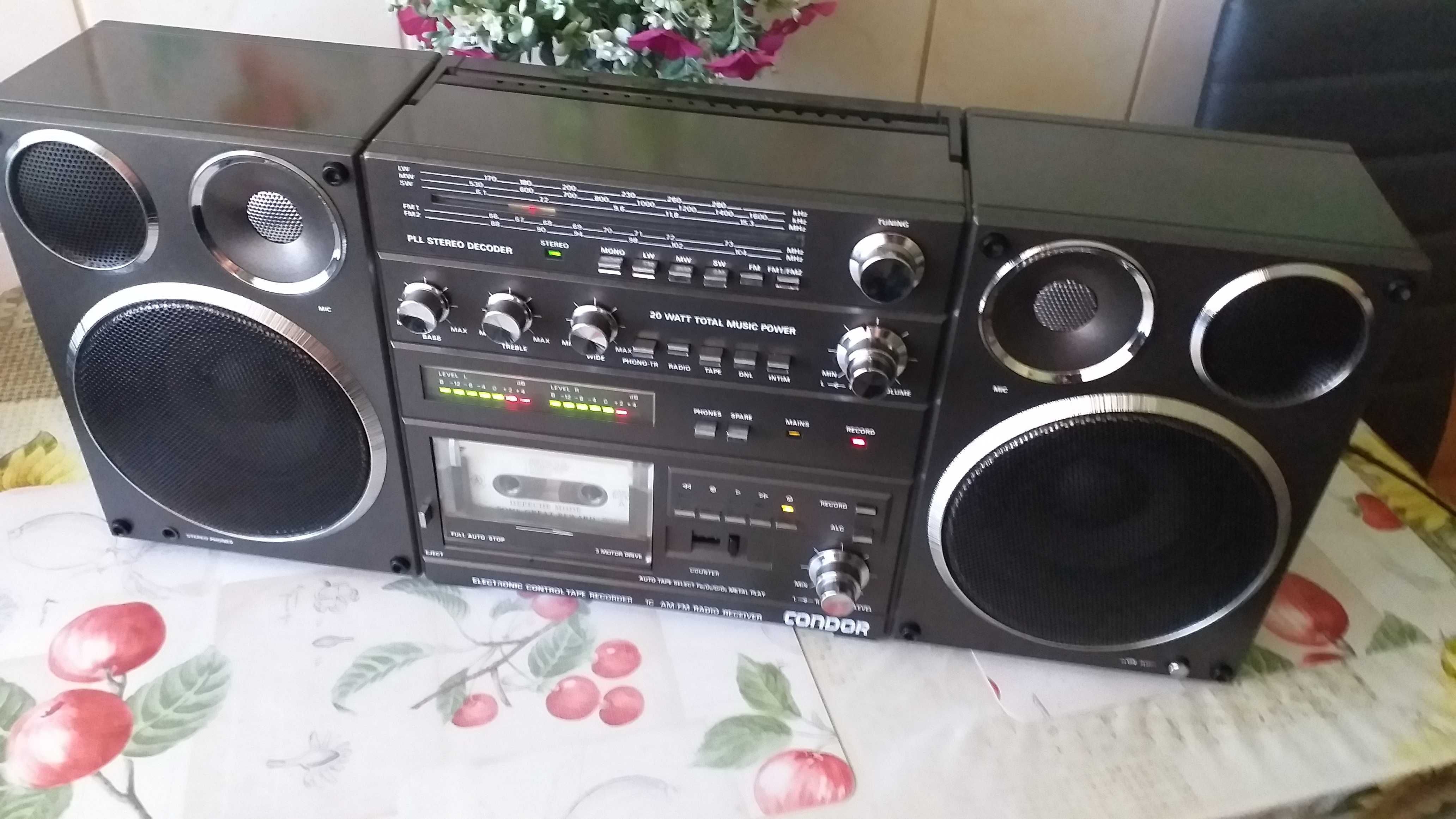 Radiomagnetofon Condor