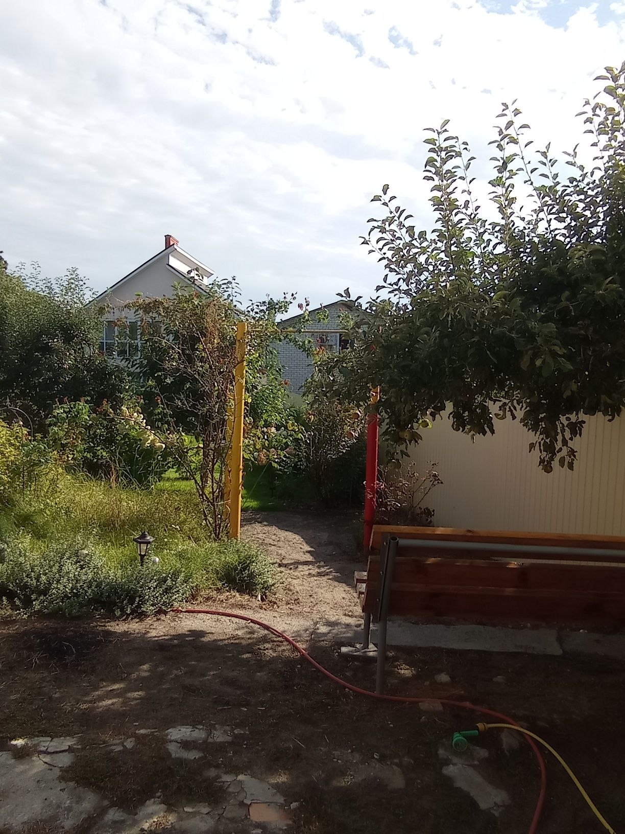Будинок в центрі міста. Район вулиці Київська.