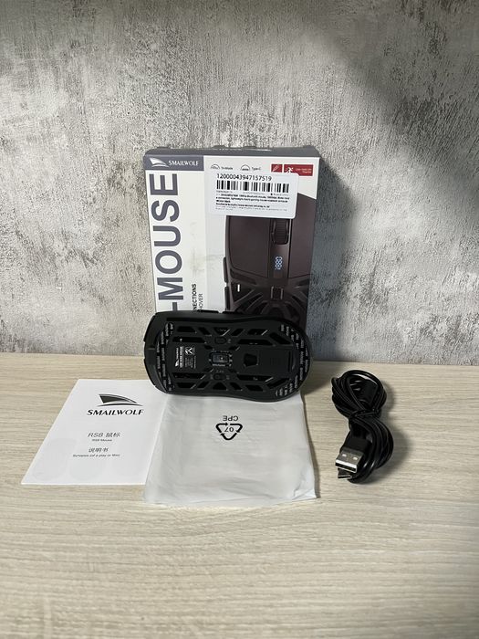 Безпровідна ігрова мишка SMAILWOLF RS8 -НОВА- чорного кольору